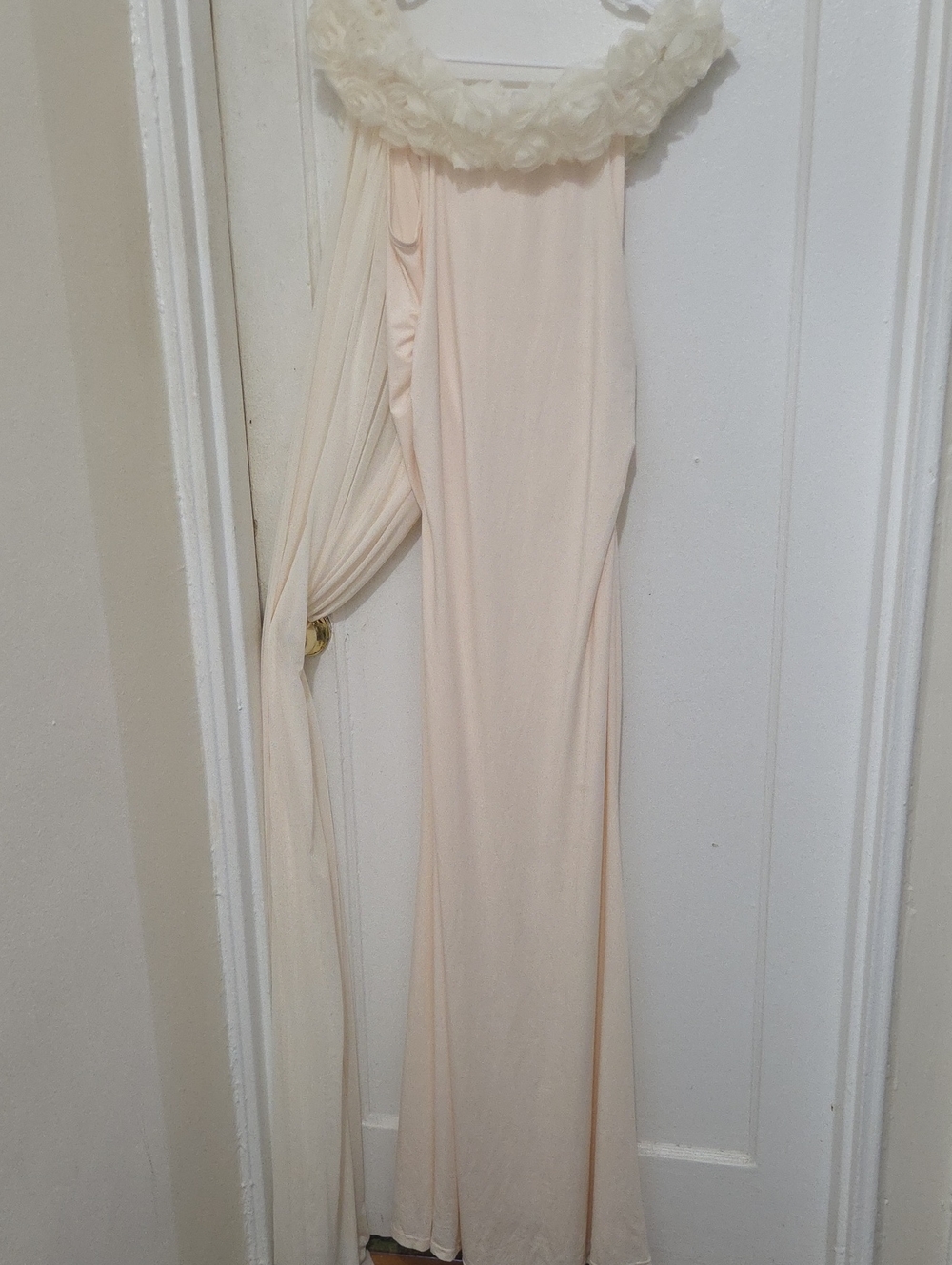 Flower Applique Off The Shoulder Maxi Dress, Medium Attached Cape